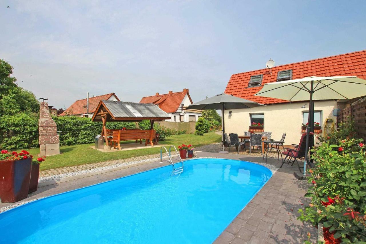 Ferienhauser Mit Pool Kummerow Schw 1010 Extérieur photo